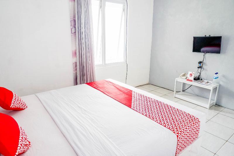 Oyo 1106 Juvante Hotel Bandung